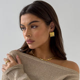 CUSHION EARRINGS GOLD