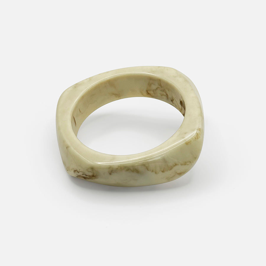 COCONUT BANGLE
